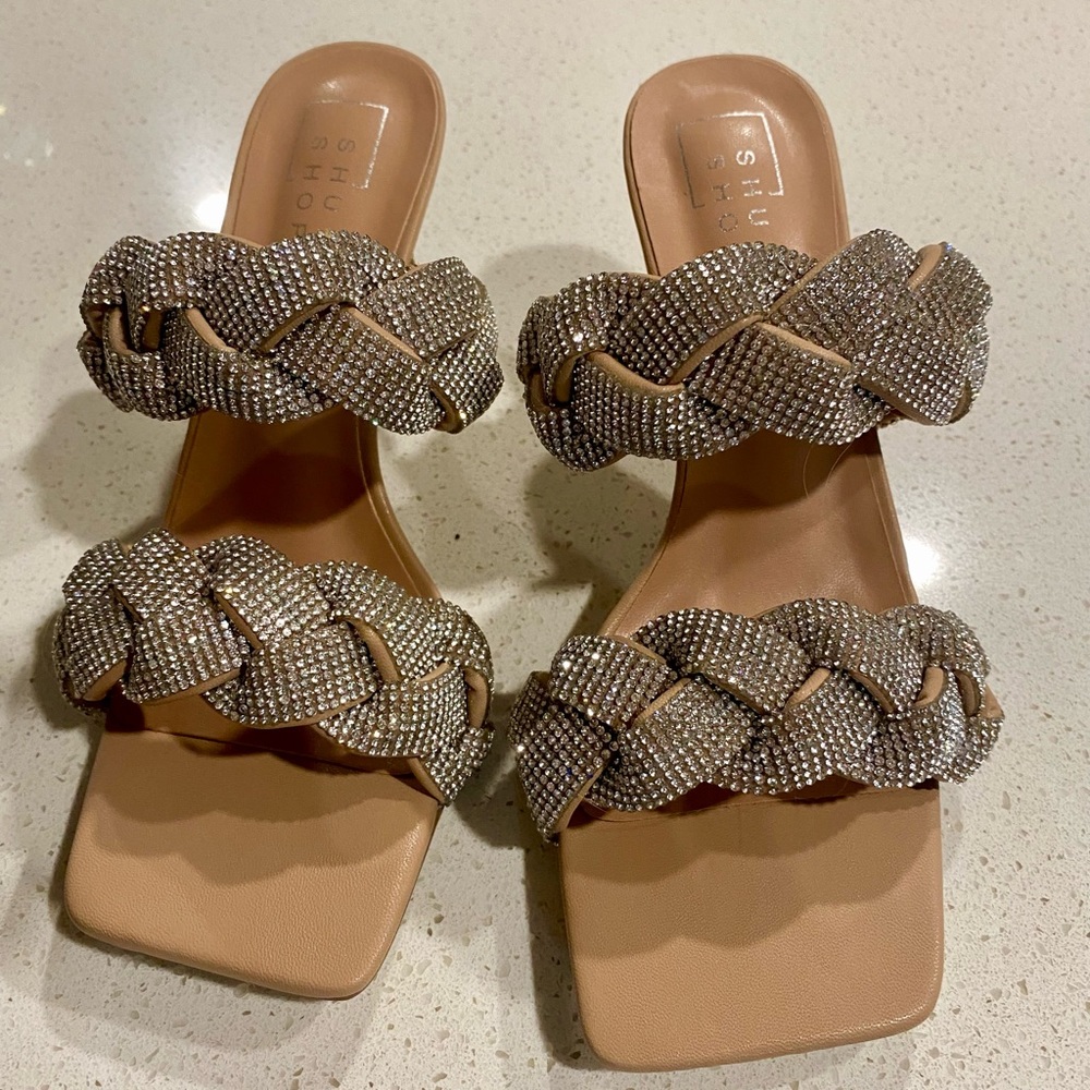 Vici Collection Rhinestone Braided Nude Heeled Sandal Sz 7 - Brand New